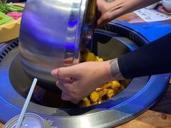 -山河屯铁锅炖·非遗铁锅炖(华强北店)