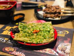 -何师烧烤Pro ·江湖川菜·小龙虾·精酿(太古里旗舰店)