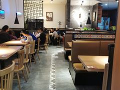 大堂-李子坝梁山鸡(北碚万达五鸡哥店)