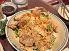 -Cuc Gach Quan Restaurant