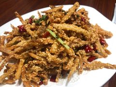 -董厨煨汤馆(车站路店)