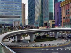 -陆家嘴空中步行连廊