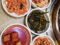餐前韩式小菜-妙香居韩国烤肉(鹏瑞利季华广场店)