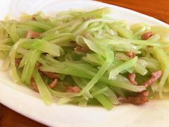 青笋肉丝-禧福徕盆盆香川菜馆