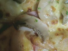 -必胜客(新中纬店)