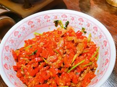 小炒黄牛肉-丽华园·武汉地标楚菜餐厅(青山江滩店)