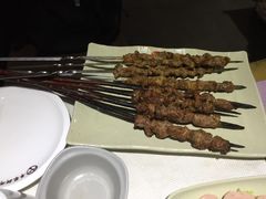 -羊家胡同·龙虾烧烤火锅(龙汇路店)