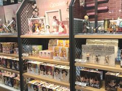 -泡泡玛特POPMART(崇文门国瑞城店)