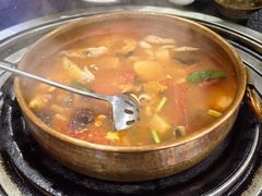 -阿山卓·野生菌火锅·纳西火塘烤肉