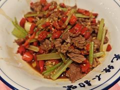 -笨豆腐居民楼菜馆•江西小炒(天津开发区店)