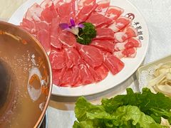 -羊家胡同·龙虾烧烤火锅(龙汇路店)