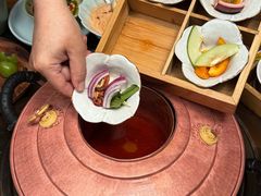 -菌自由丨野生菌火锅特色庭院餐厅(丽江古城店)