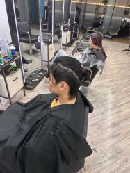 -奈川烫染Salon