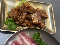 -围炉肉舍丹东海鲜烤肉·烤活鳗(步行街店)