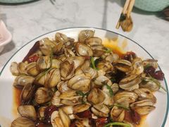 -嗨辣小聚·盘锦河蟹·海鲜烧烤龙虾(盘锦十年好店)