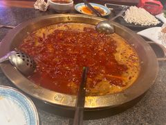 -小天鹅火锅·一线江景洪鼎旗舰店(洪崖洞店)
