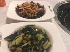 -张大师鸭爪爪特色干锅(南湖店)