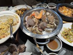 -五谷丰登农家院·地道胶东菜·海鲜烧烤(威海店)
