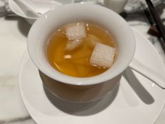 鸡汤氽海蚌-遇外滩(BFC外滩金融中心店)