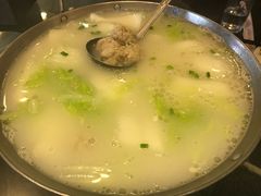 锅仔白菜丸子-观城阁家常菜·烤鱼·锦州烧烤(崇文门店)