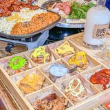 酒精绝缘体破防啦！蜂巢米酒好喝到说不出话……