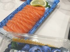 -盒马X会员店(王府井奥莱UP TOWN店)
