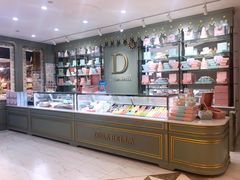 面包甜点陈列柜-DORABELLA朵娜贝拉(武林银泰店)