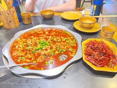 -盐井记·自贡美蛙鲜锅兔(中和店)