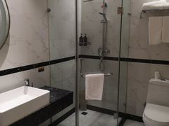 -蓝地时尚庄园(北京清河营地铁站店)