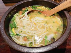 -良米山·云南野生菌过桥米线(上海首店)