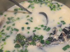-松沪名灶·豆浆鱼头·新上海菜(飞航吾悦广场店)
