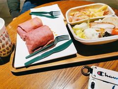 -星巴克(天津工华道智慧山店)