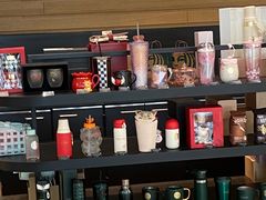 零售区-星巴克臻选(青岛金狮广场店)