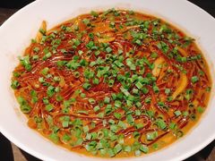 沙蒜烧豆面-新荣记(BFC外滩金融中心店)