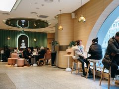 -奈雪的茶(百盛店)