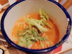 冬阴功泡面-么肆烤肉·中式自助·烤肉大排档(街道口季佳PAI店)