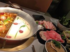 -湊湊火锅·茶憩(南京万象天地店)