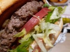 -The Habit Burger Grill 哈比特汉堡(复兴soho店)
