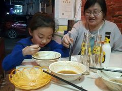 -天府米线笼笼肉夹馍(钟楼小区店)