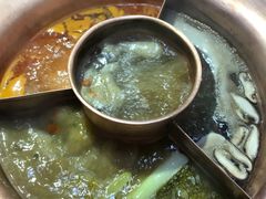 菌王奇香锅-老诚一锅羊蝎子(黄寺大街店)