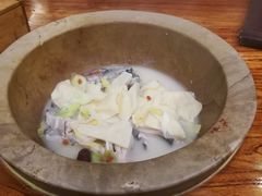 -滇香肴·云南菜蒸汽石锅鱼(云南北路店)