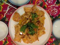 -闯关东东北农家菜(崂山石老人店)