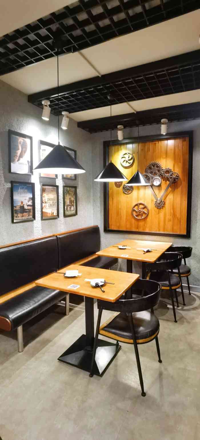 六乃喜风味小吃餐厅(文化东路店)