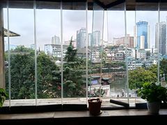 -包整·丝娃娃(一览甲秀楼风景店)