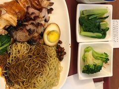 -了凡油鸡饭·面(台北101店)