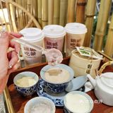 成都，奶茶也要用盖碗喝才香！茶市开张喽～