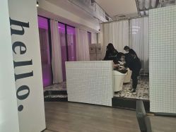 -ON STAR SALON