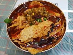 -红鼻子桂林米粉(金唐新光界店)