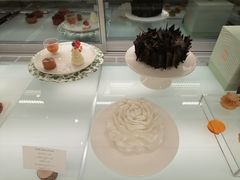 -潮一不贰·法式甜品·生日蛋糕·西式简餐(外滩店)