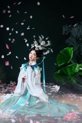 -盘子女人坊古装写真摄影(南京总店)